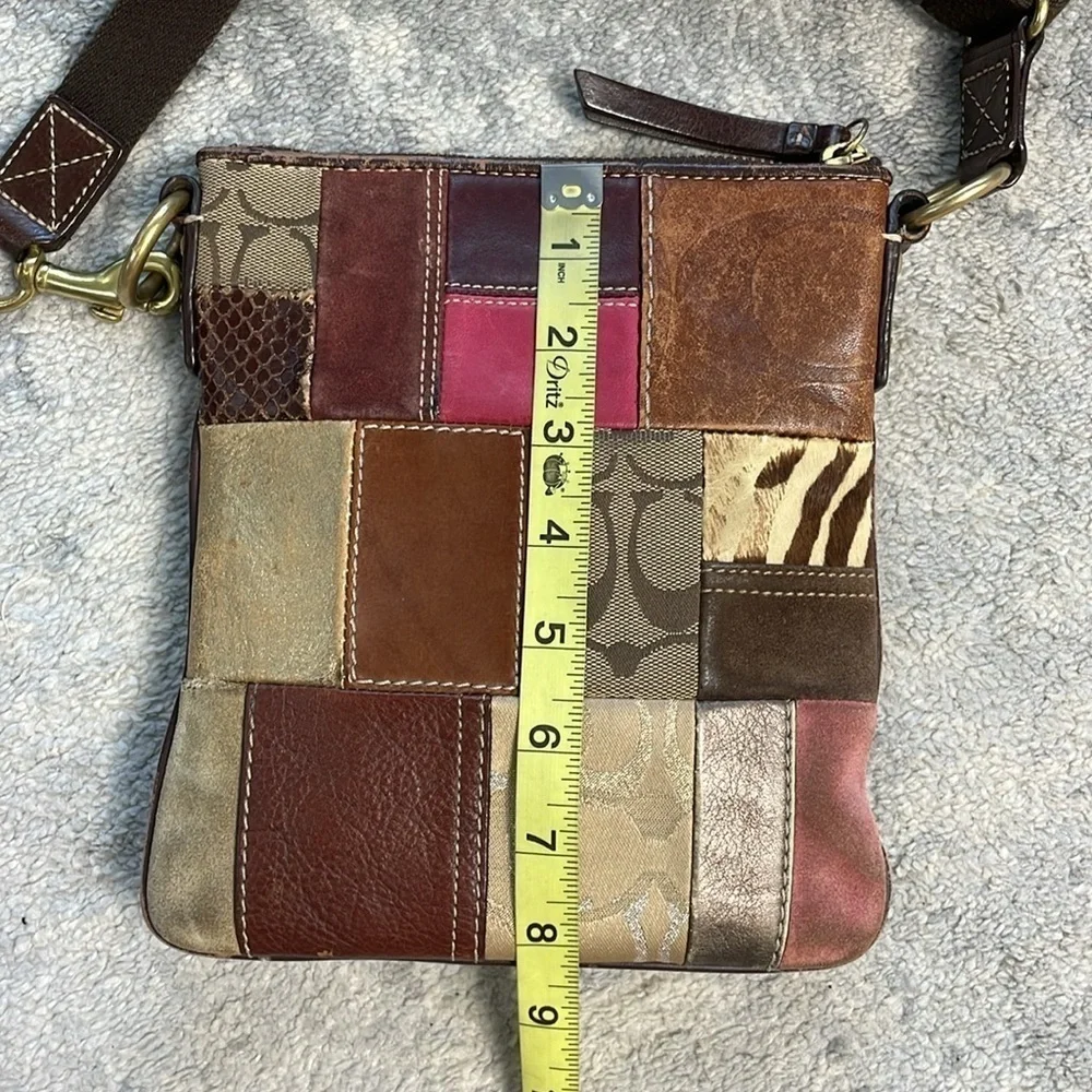 Coach Patchwork Swingpack Flat Crossbody Bag Suede Leather Signature F10439